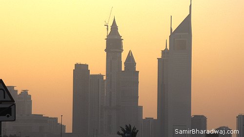 Dubia skyline at dusk - Widescreen photo